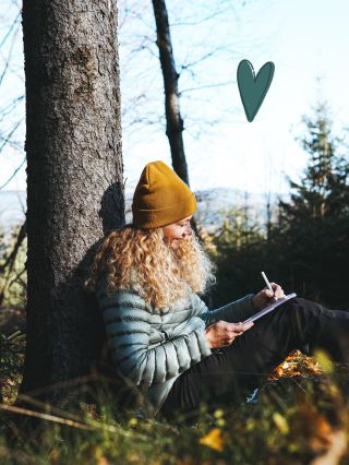 To moje… Moje tvoření venku. Moje samota. Moje kreativita. Moje svoboda. 🖤 #ilustrace #mojeja #moje #prace